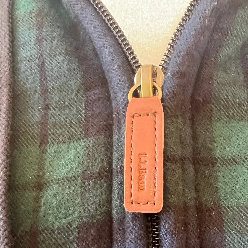 L.L.Bean Scotch Plaid Flannel Shirt Sherpa-Lined Zip Hoodie - Picture 2 of 14